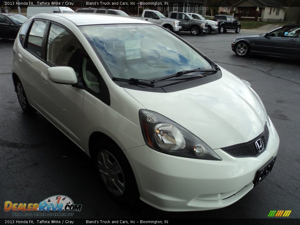 2013 Honda Fit Taffeta White / Gray Photo #4