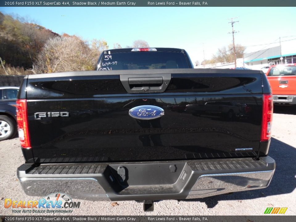 2016 Ford F150 XLT SuperCab 4x4 Shadow Black / Medium Earth Gray Photo #3