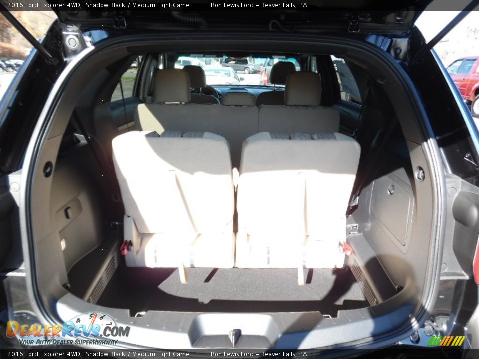 2016 Ford Explorer 4WD Shadow Black / Medium Light Camel Photo #4