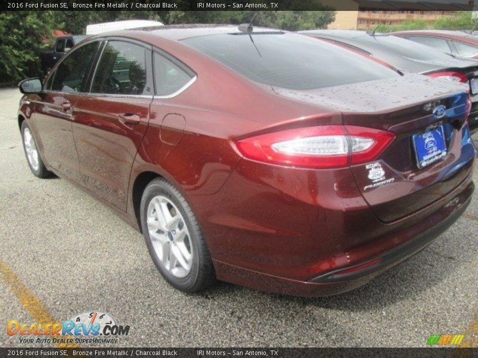 2016 Ford Fusion SE Bronze Fire Metallic / Charcoal Black Photo #8
