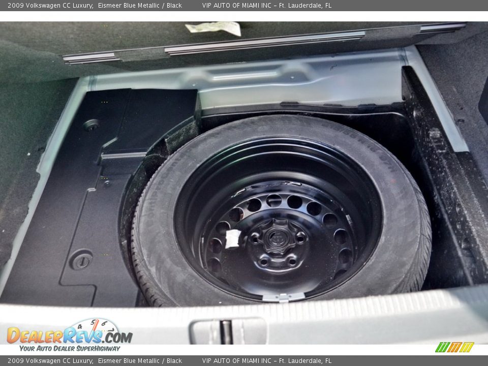 2009 Volkswagen CC Luxury Eismeer Blue Metallic / Black Photo #24