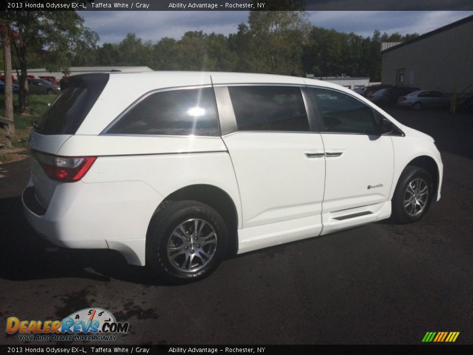 2013 Honda Odyssey EX-L Taffeta White / Gray Photo #2