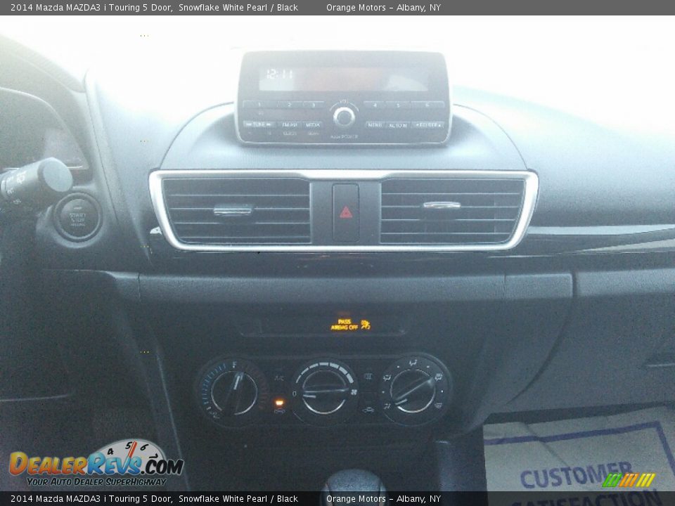 2014 Mazda MAZDA3 i Touring 5 Door Snowflake White Pearl / Black Photo #13
