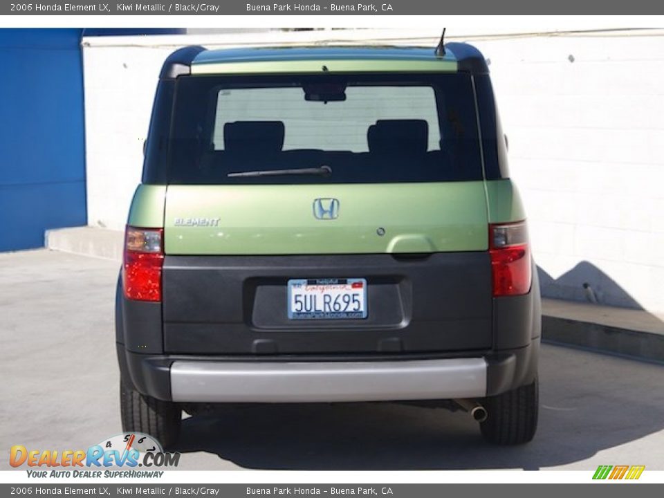 2006 Honda Element LX Kiwi Metallic / Black/Gray Photo #9