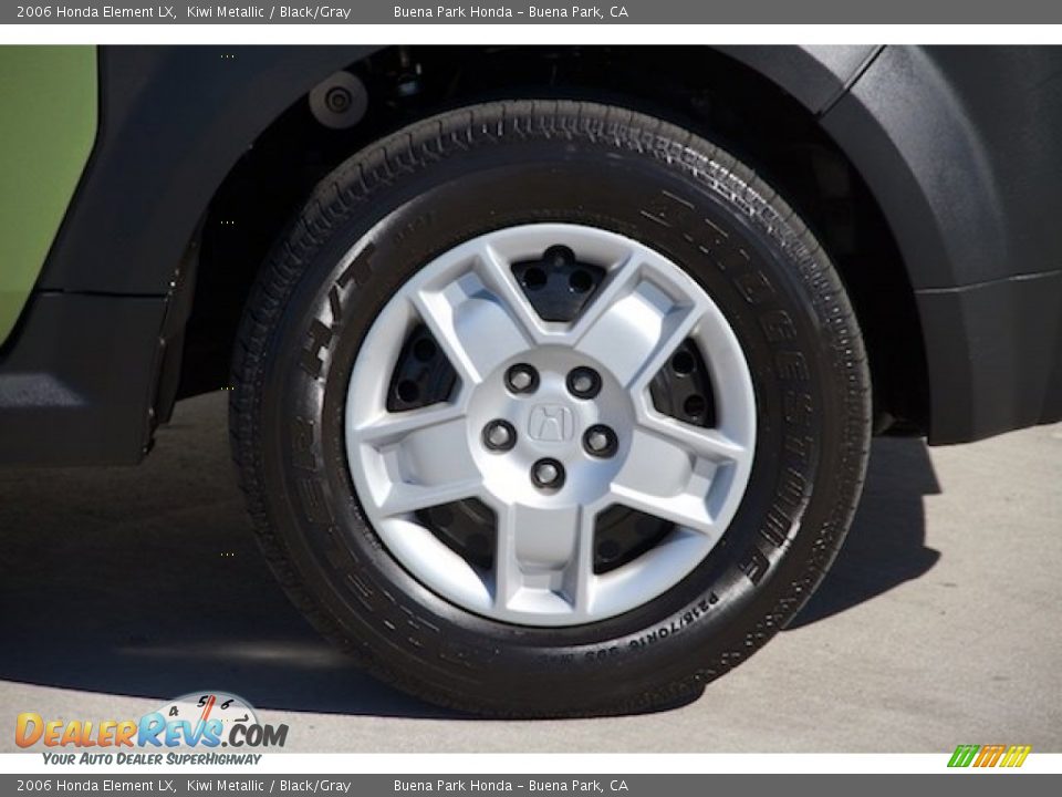2006 Honda Element LX Kiwi Metallic / Black/Gray Photo #28