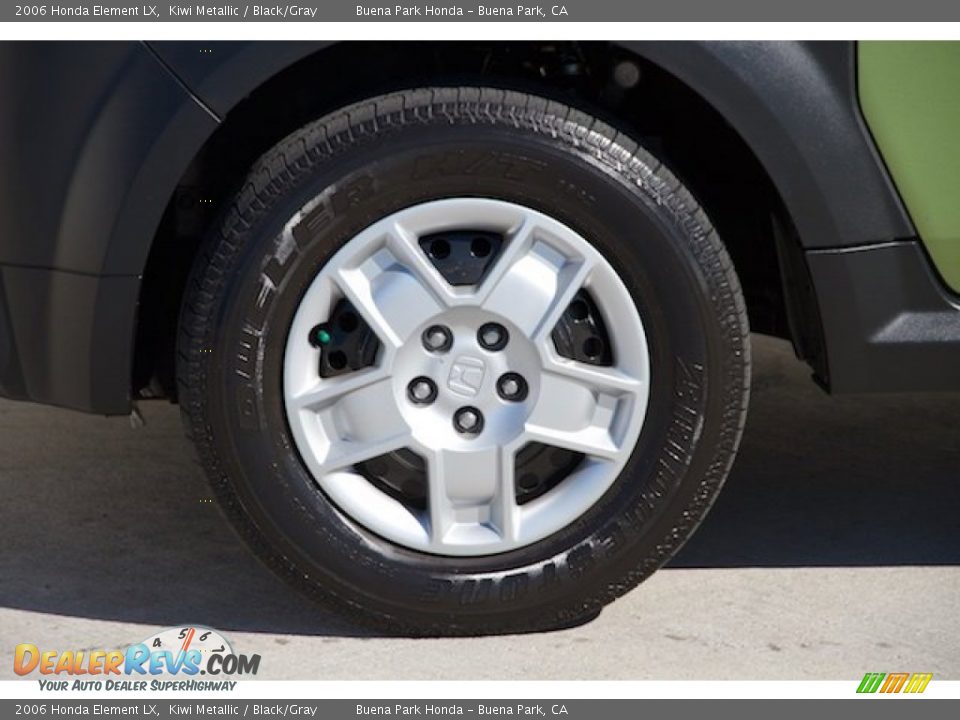 2006 Honda Element LX Kiwi Metallic / Black/Gray Photo #30