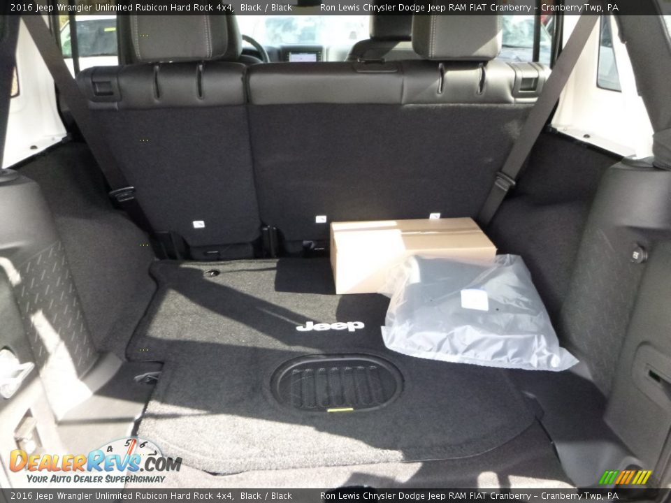 2016 Jeep Wrangler Unlimited Rubicon Hard Rock 4x4 Trunk Photo #8