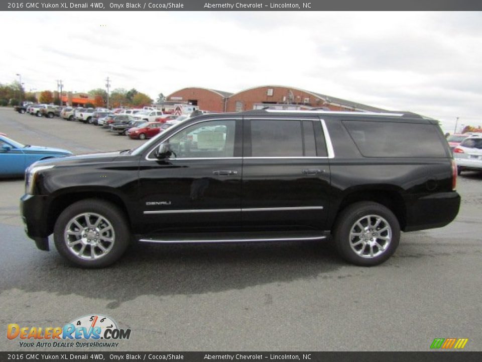 2016 GMC Yukon XL Denali 4WD Onyx Black / Cocoa/Shale Photo #3