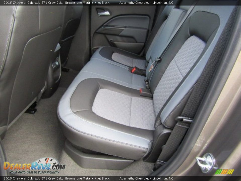 Rear Seat of 2016 Chevrolet Colorado Z71 Crew Cab Photo #13