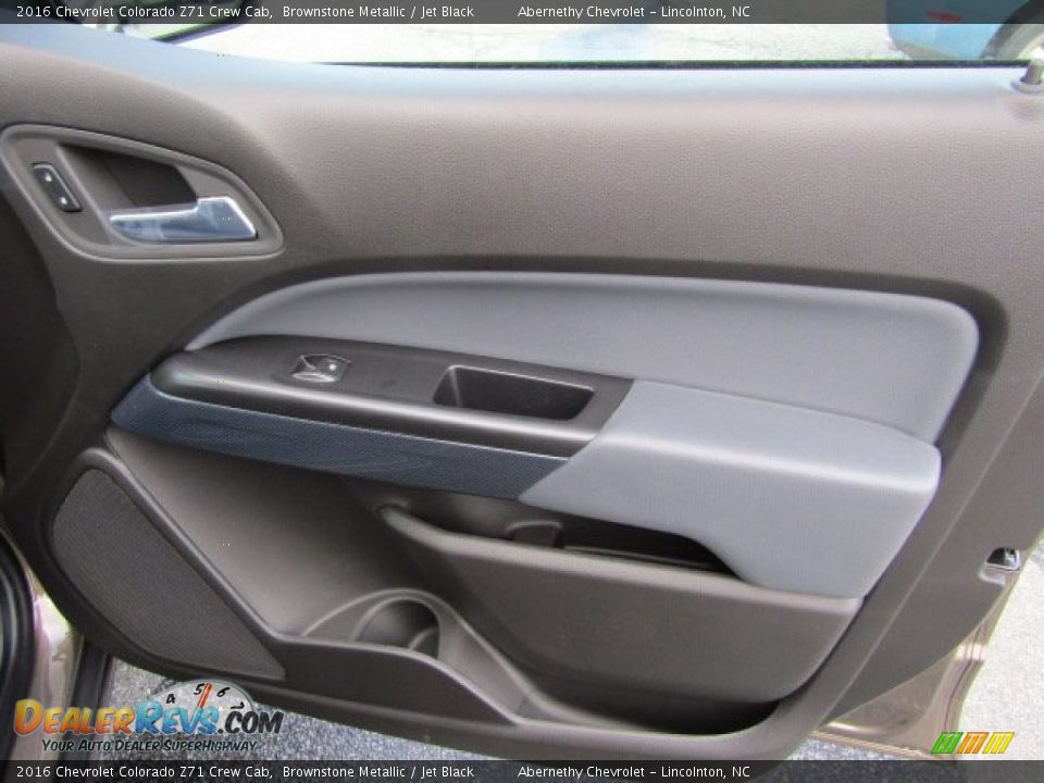 2016 Chevrolet Colorado Z71 Crew Cab Brownstone Metallic / Jet Black Photo #16