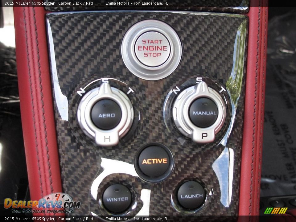 Controls of 2015 McLaren 650S Spyder Photo #7
