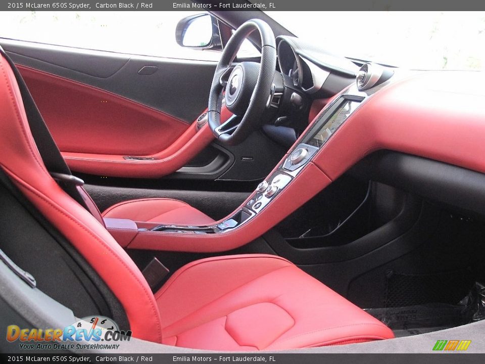 Red Interior - 2015 McLaren 650S Spyder Photo #20