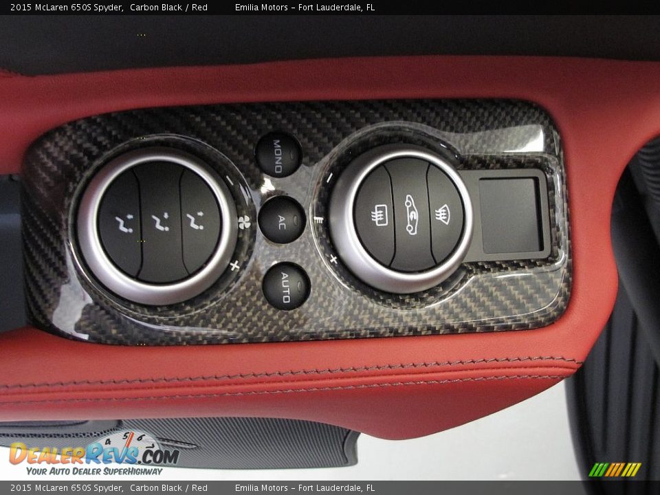 Controls of 2015 McLaren 650S Spyder Photo #37