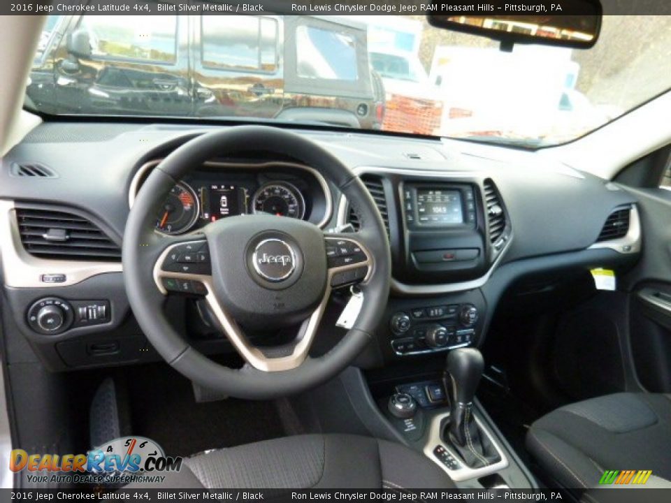 2016 Jeep Cherokee Latitude 4x4 Billet Silver Metallic / Black Photo #12