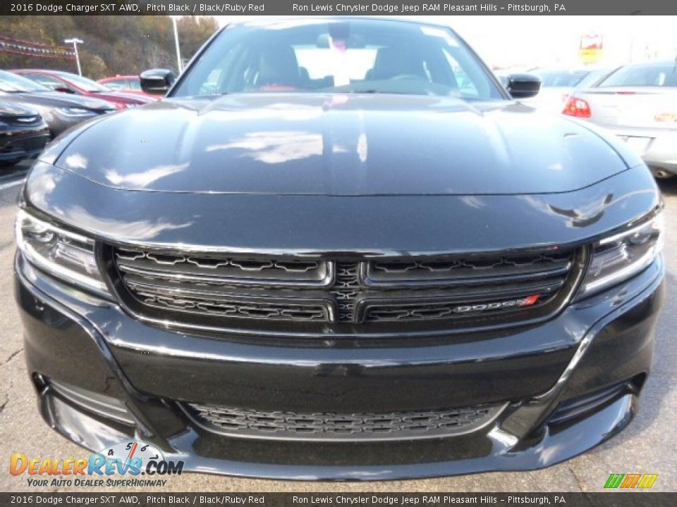 2016 Dodge Charger SXT AWD Pitch Black / Black/Ruby Red Photo #7