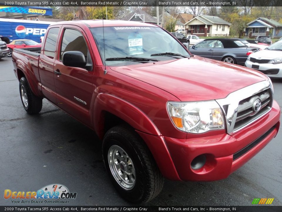 Front 3/4 View of 2009 Toyota Tacoma SR5 Access Cab 4x4 Photo #4