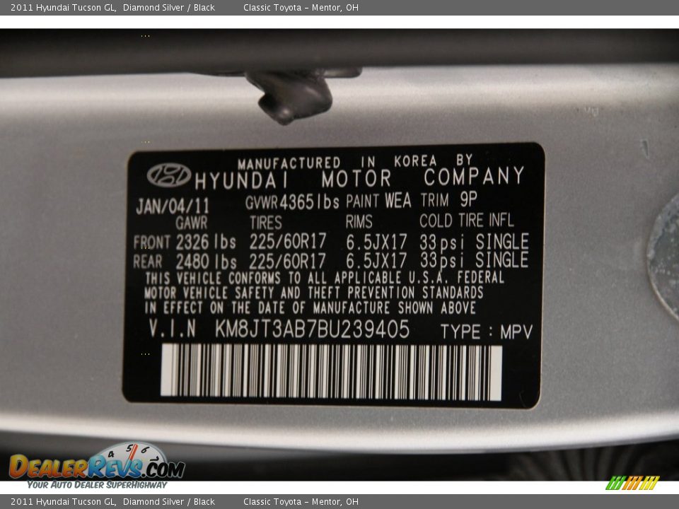 2011 Hyundai Tucson GL Diamond Silver / Black Photo #18