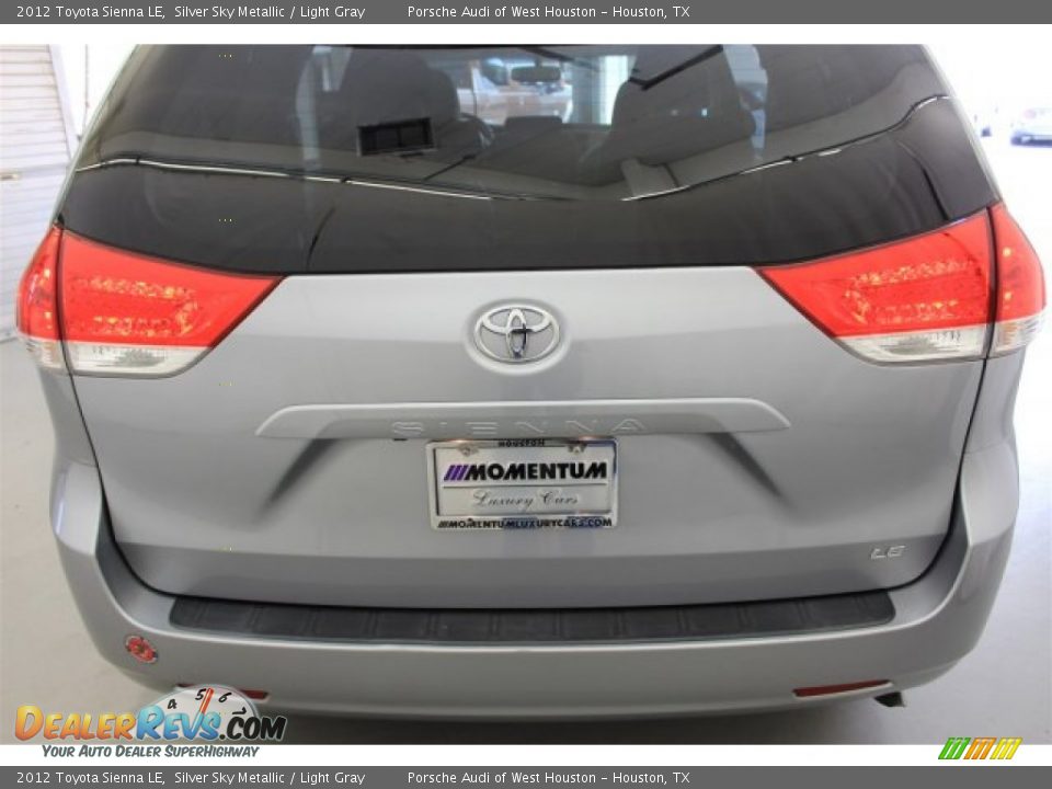 2012 Toyota Sienna LE Silver Sky Metallic / Light Gray Photo #8