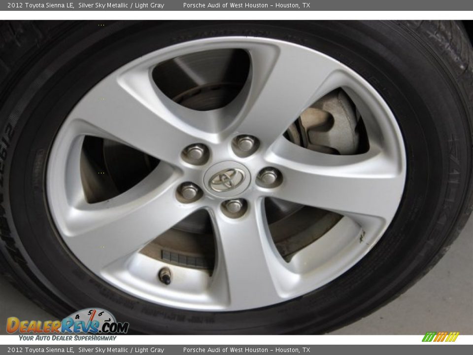 2012 Toyota Sienna LE Silver Sky Metallic / Light Gray Photo #11