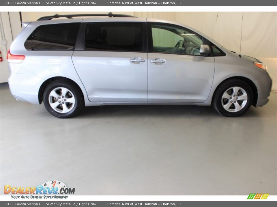 2012 Toyota Sienna LE Silver Sky Metallic / Light Gray Photo #12