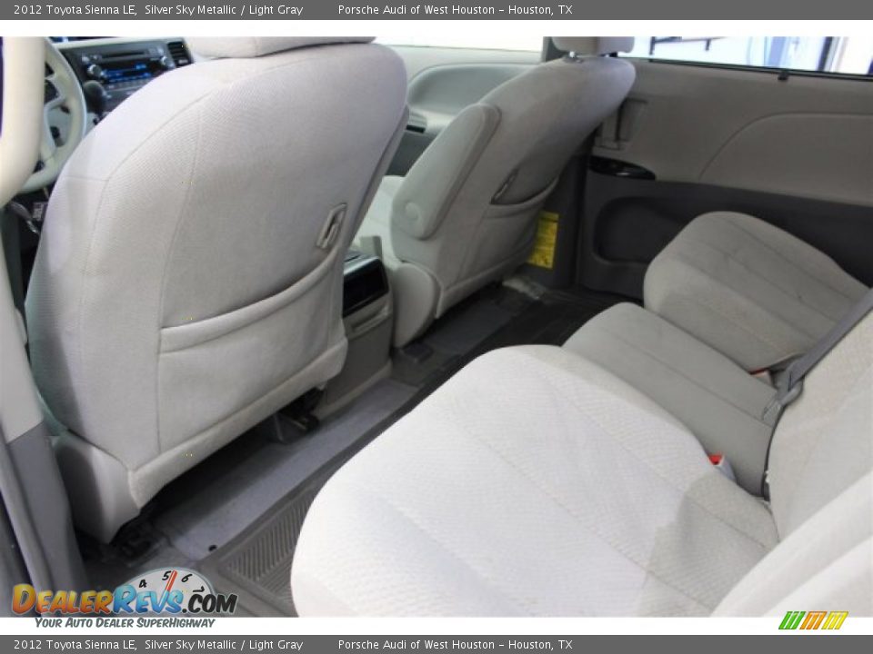 2012 Toyota Sienna LE Silver Sky Metallic / Light Gray Photo #26