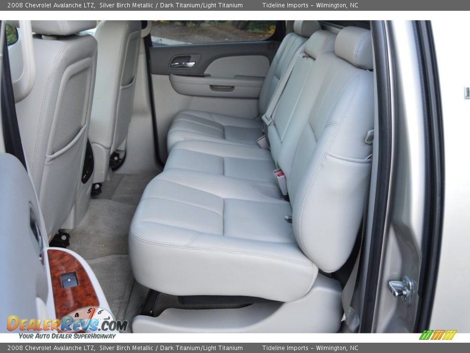 Rear Seat of 2008 Chevrolet Avalanche LTZ Photo #7