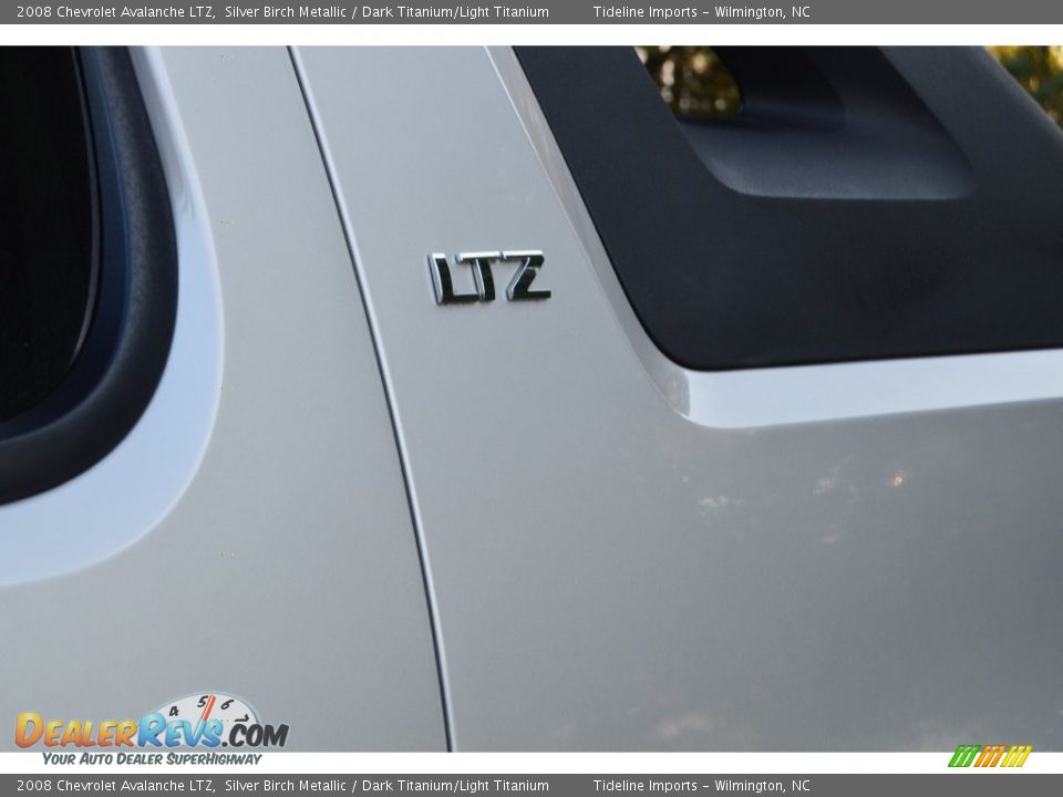 2008 Chevrolet Avalanche LTZ Silver Birch Metallic / Dark Titanium/Light Titanium Photo #26