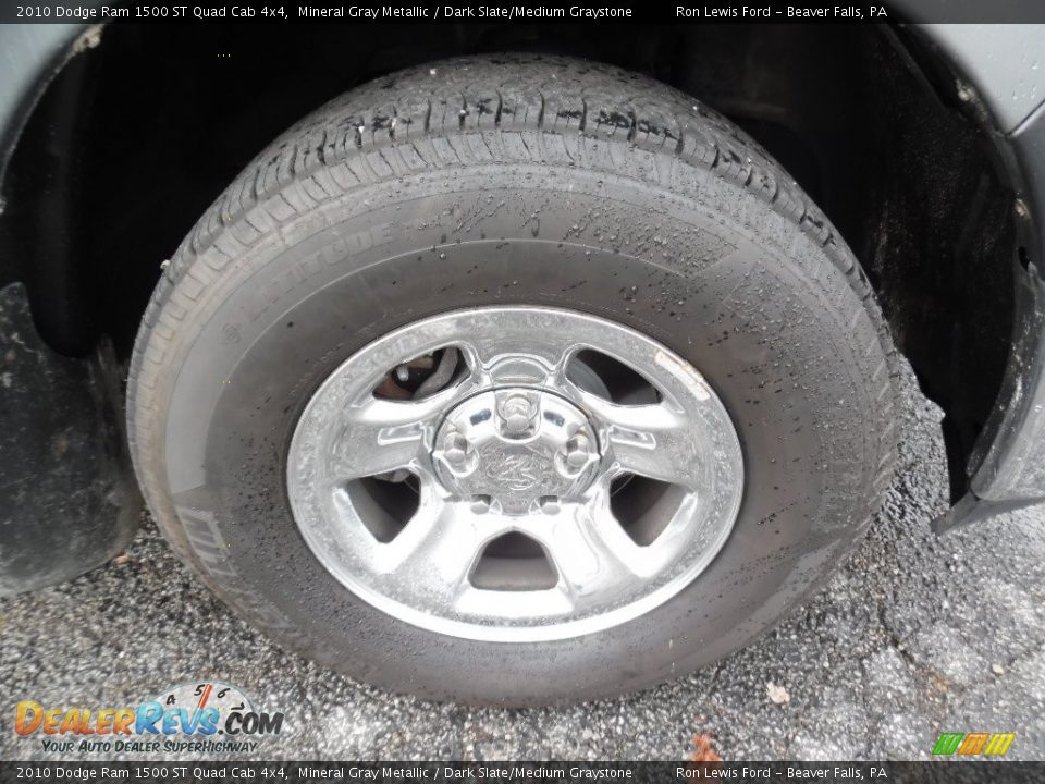 2010 Dodge Ram 1500 ST Quad Cab 4x4 Mineral Gray Metallic / Dark Slate/Medium Graystone Photo #11