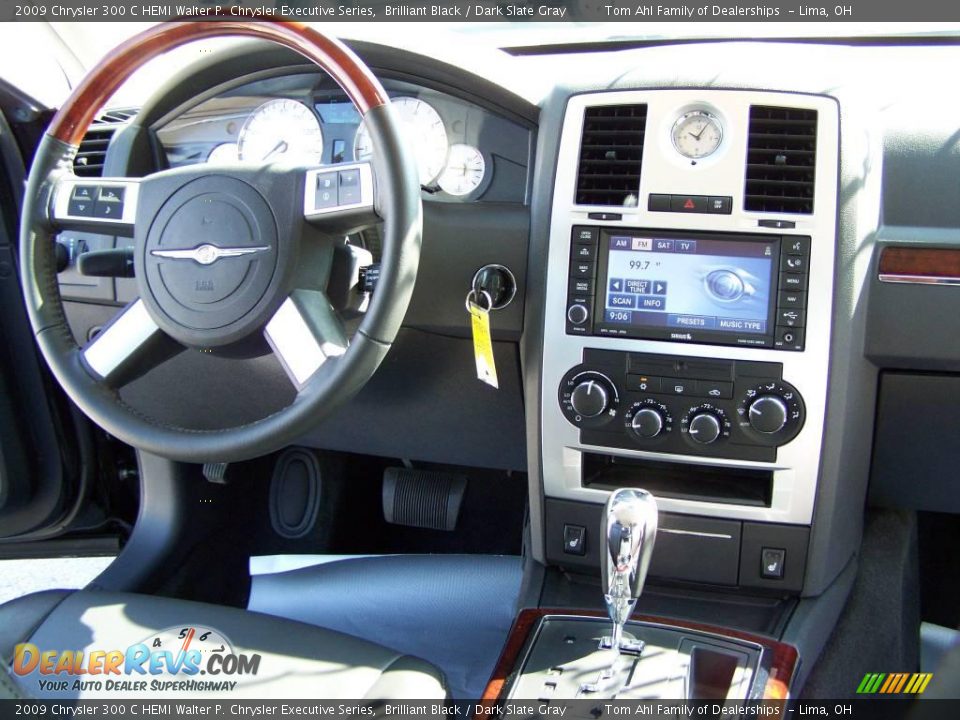 2009 Chrysler 300 C HEMI Walter P. Chrysler Executive Series Brilliant Black / Dark Slate Gray Photo #16