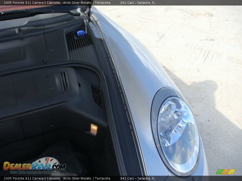 2005 Porsche 911 Carrera S Cabriolet Arctic Silver Metallic / Terracotta Photo #25