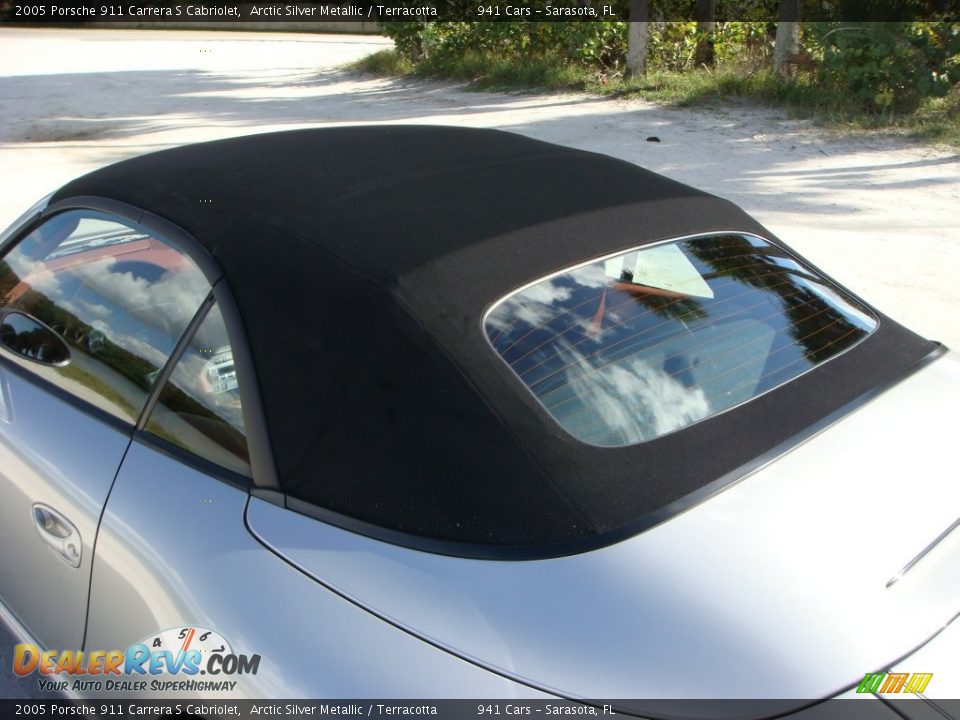 2005 Porsche 911 Carrera S Cabriolet Arctic Silver Metallic / Terracotta Photo #30