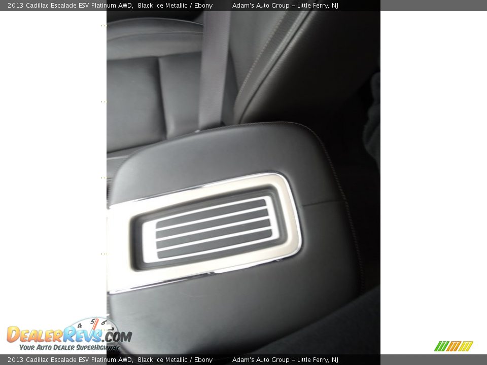 2013 Cadillac Escalade ESV Platinum AWD Black Ice Metallic / Ebony Photo #17