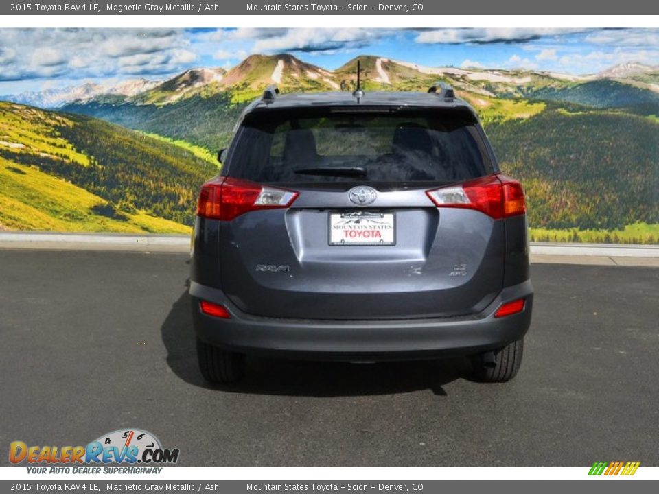 2015 Toyota RAV4 LE Magnetic Gray Metallic / Ash Photo #4