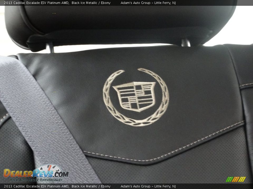 2013 Cadillac Escalade ESV Platinum AWD Black Ice Metallic / Ebony Photo #31