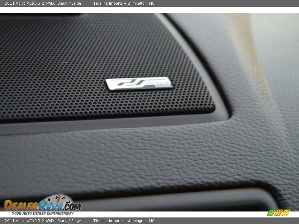 2011 Volvo XC90 3.2 AWD Black / Beige Photo #28