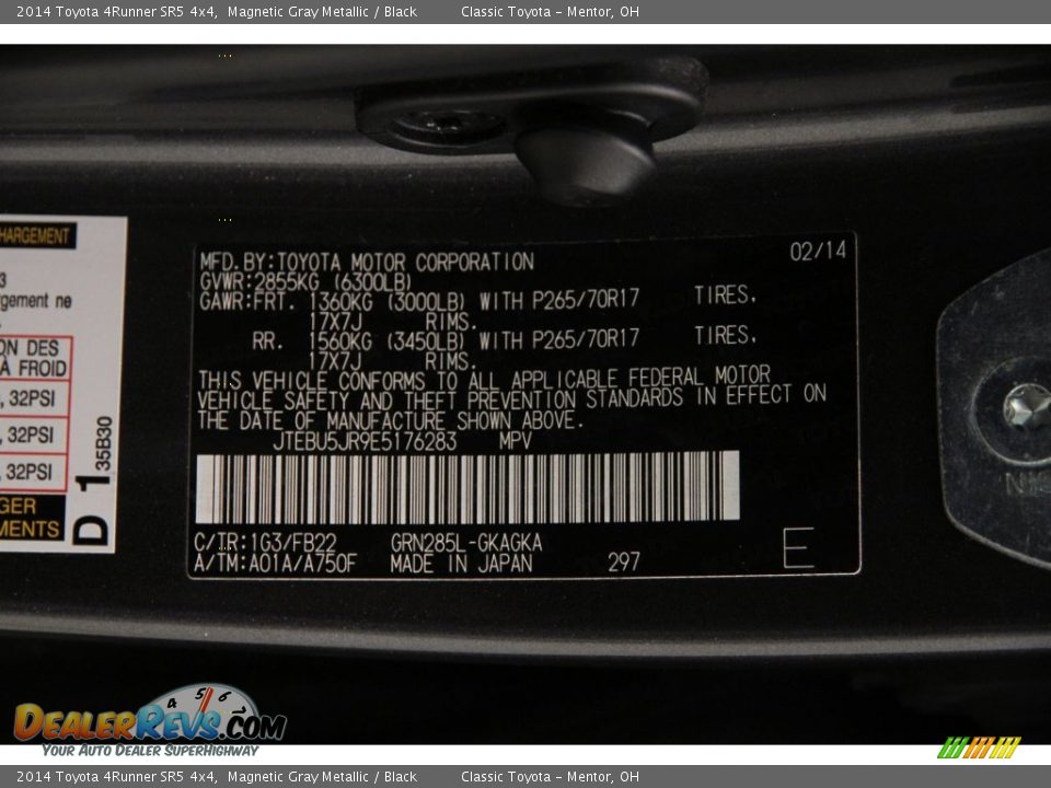 2014 Toyota 4Runner SR5 4x4 Magnetic Gray Metallic / Black Photo #18
