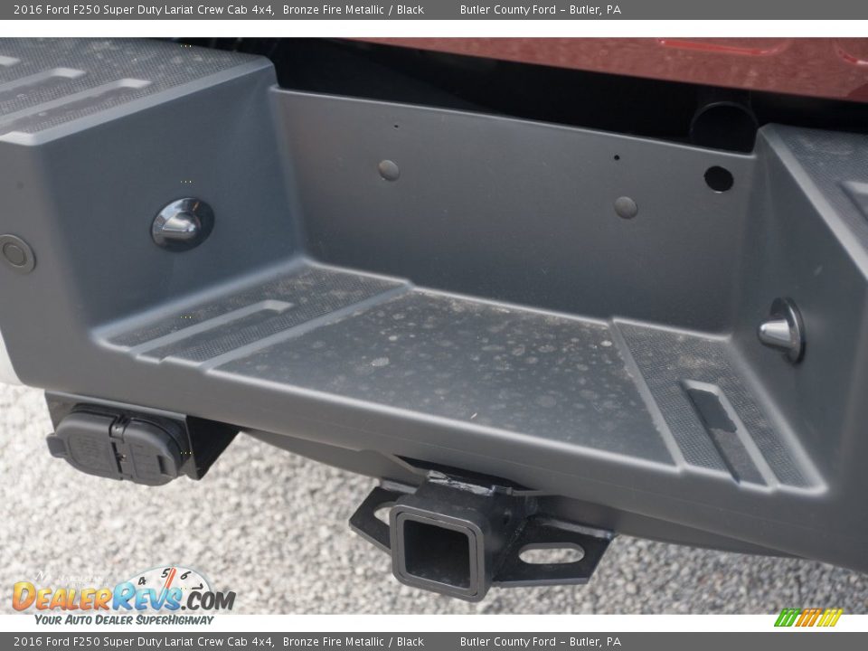 2016 Ford F250 Super Duty Lariat Crew Cab 4x4 Bronze Fire Metallic / Black Photo #6