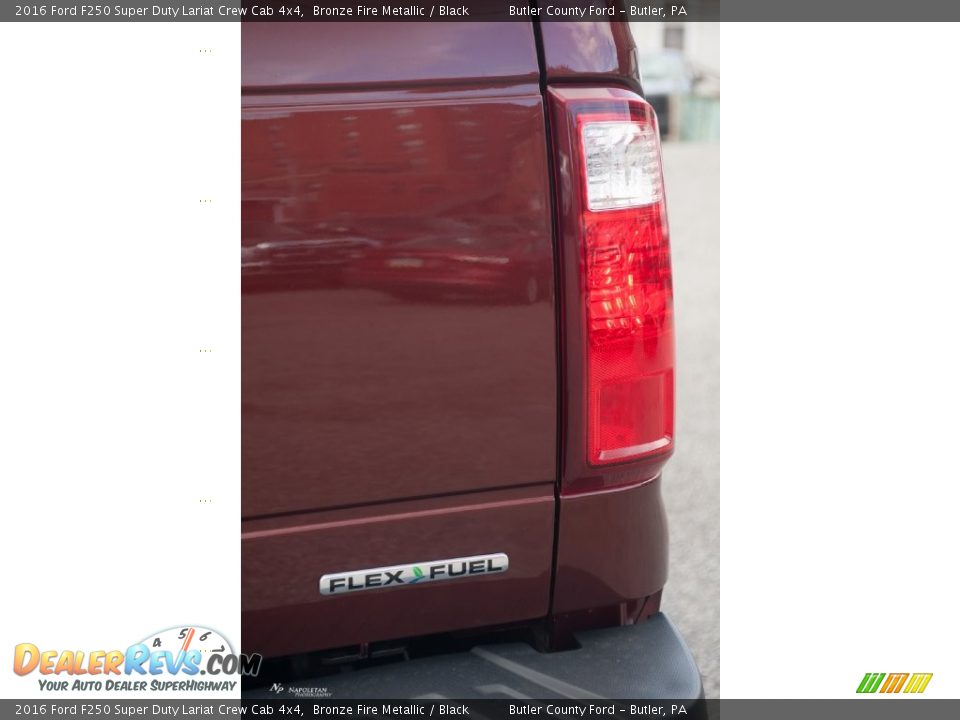 2016 Ford F250 Super Duty Lariat Crew Cab 4x4 Bronze Fire Metallic / Black Photo #7