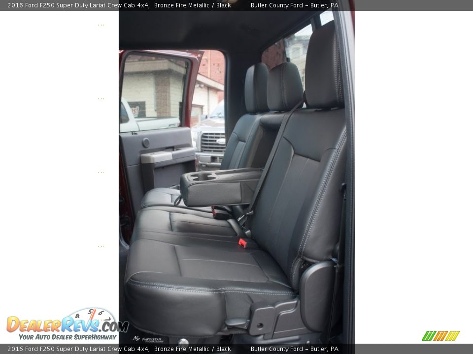 2016 Ford F250 Super Duty Lariat Crew Cab 4x4 Bronze Fire Metallic / Black Photo #11