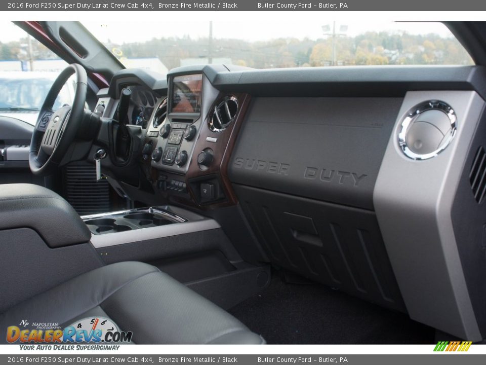 2016 Ford F250 Super Duty Lariat Crew Cab 4x4 Bronze Fire Metallic / Black Photo #14