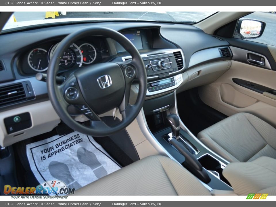 2014 Honda Accord LX Sedan White Orchid Pearl / Ivory Photo #11