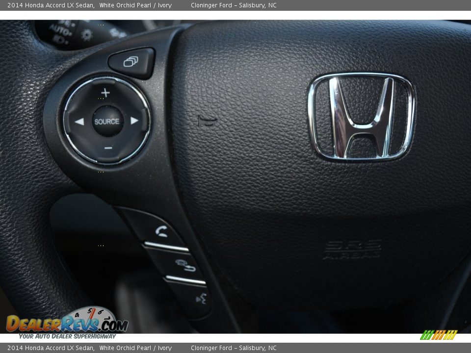 2014 Honda Accord LX Sedan White Orchid Pearl / Ivory Photo #24