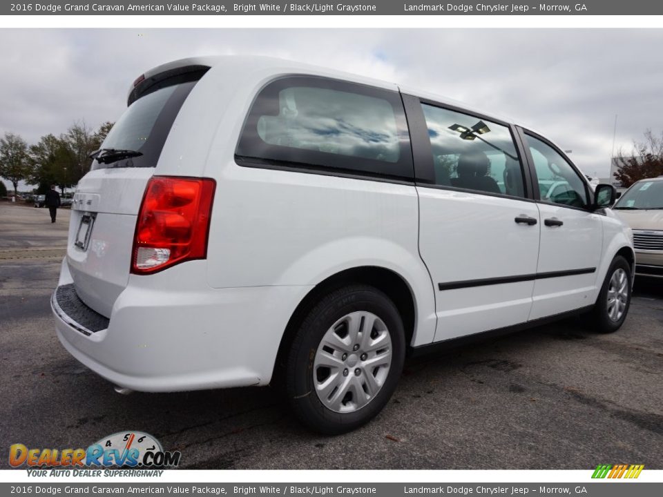 2016 Dodge Grand Caravan American Value Package Bright White / Black/Light Graystone Photo #3