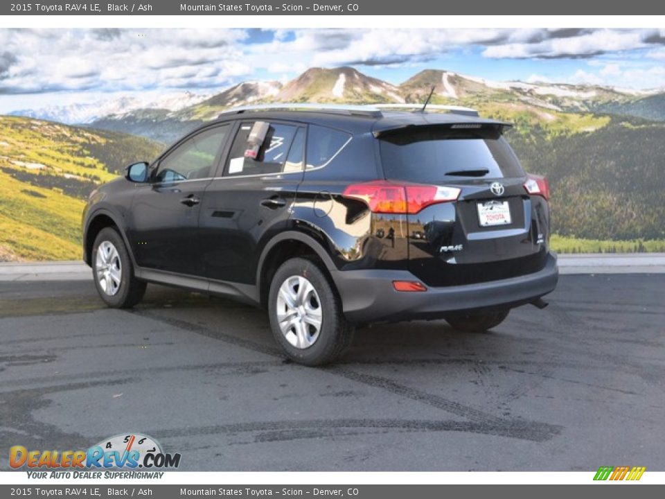 2015 Toyota RAV4 LE Black / Ash Photo #3
