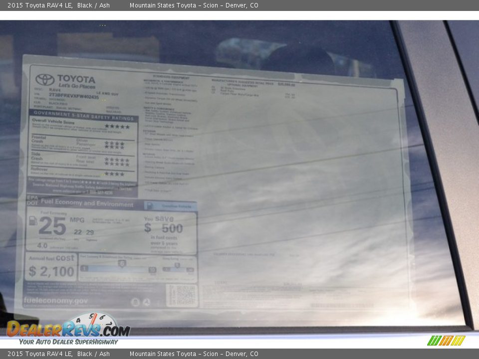 2015 Toyota RAV4 LE Black / Ash Photo #10