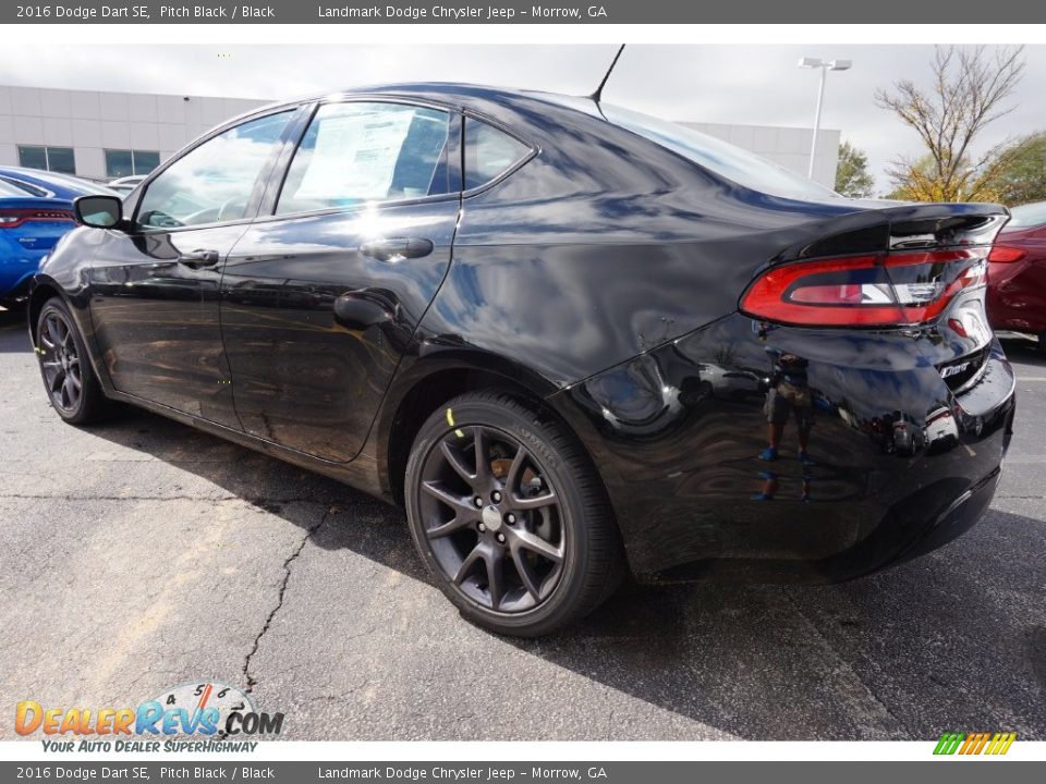 2016 Dodge Dart SE Pitch Black / Black Photo #2