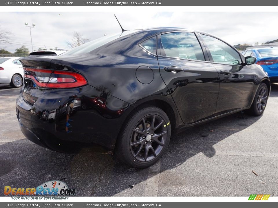 2016 Dodge Dart SE Pitch Black / Black Photo #3