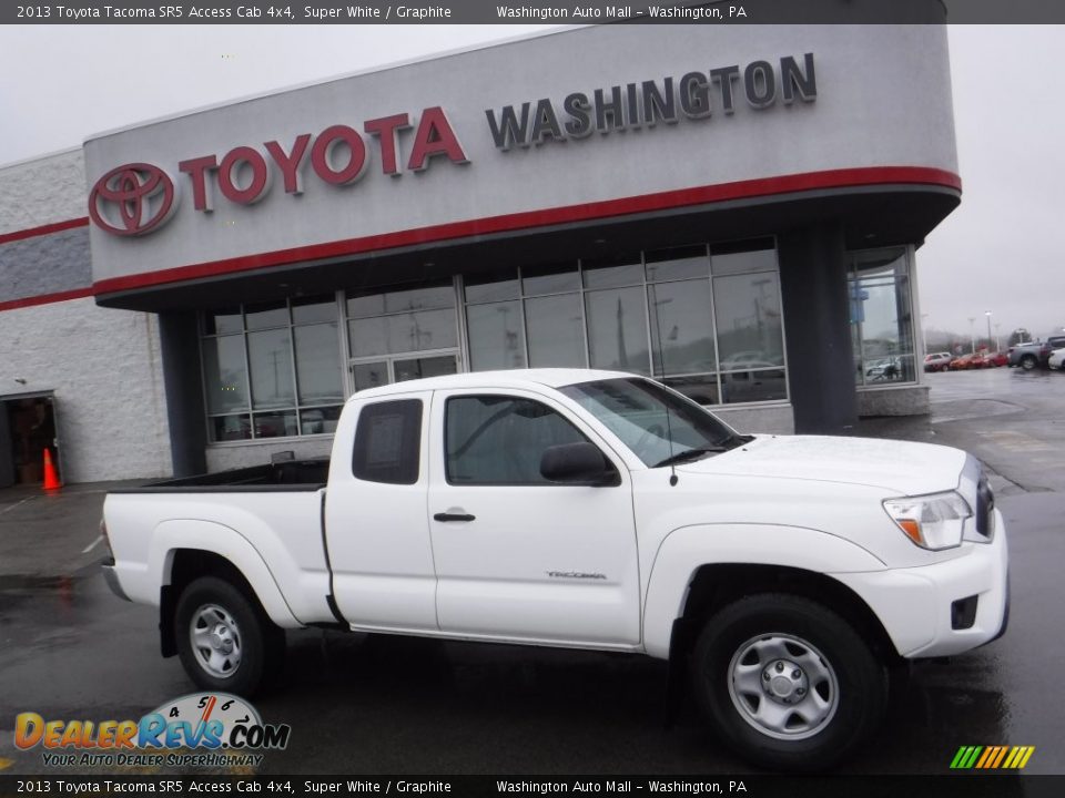 2013 Toyota Tacoma SR5 Access Cab 4x4 Super White / Graphite Photo #2