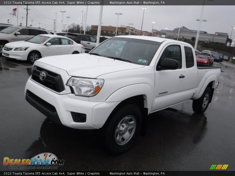 2013 Toyota Tacoma SR5 Access Cab 4x4 Super White / Graphite Photo #5