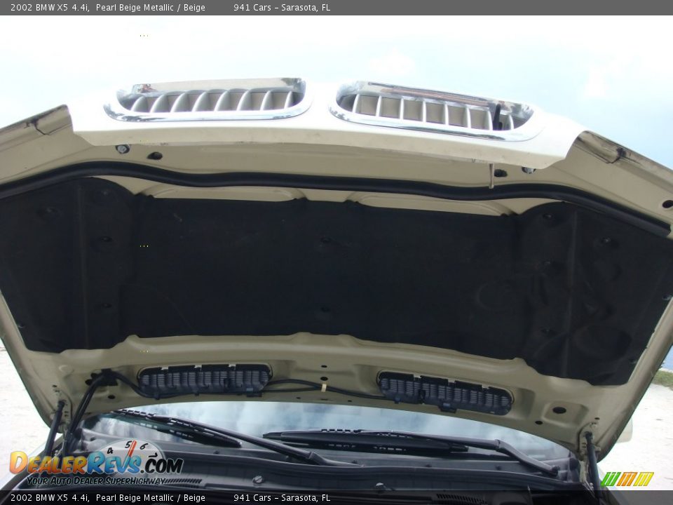 2002 BMW X5 4.4i Pearl Beige Metallic / Beige Photo #26